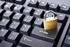 Kyberútoků na firmy ubylo, přesto patří Česko v EU k nejméně bezpečným zemím